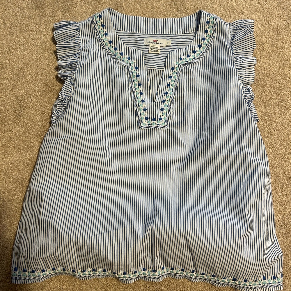 Vineyard vines shirt